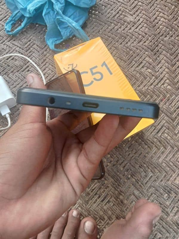 realme c51 4/64 contact 03194899089 2