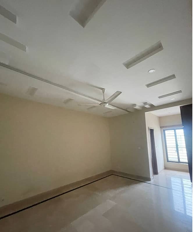 10 Marla Upper Portion For Rent 2