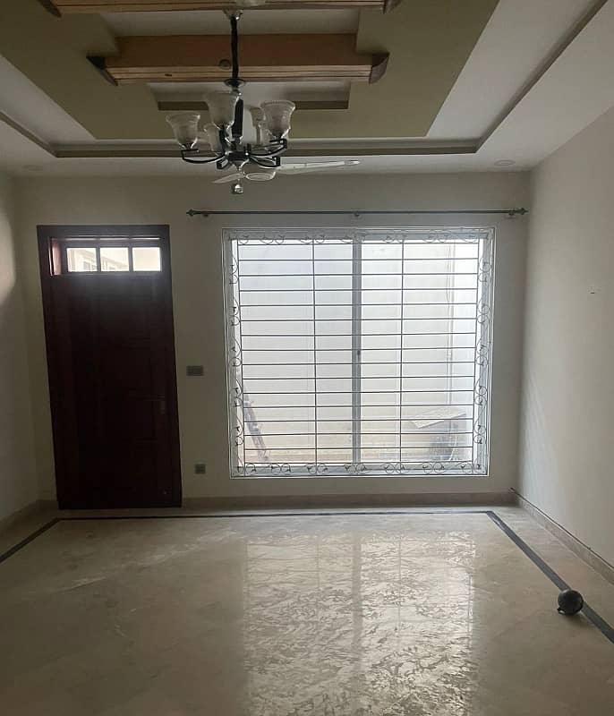 10 Marla Upper Portion For Rent 0