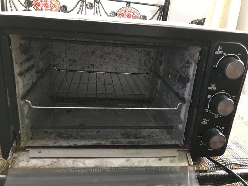 West point oven for Grilling, Roasting, Toasting, and Baking. 6