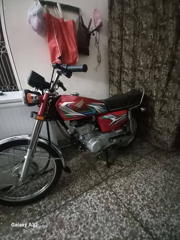 Honda 125 8