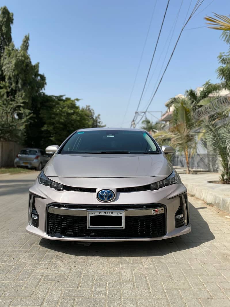 Toyota Prius PHV GR 2017/2021 Model Excellent Condition 3