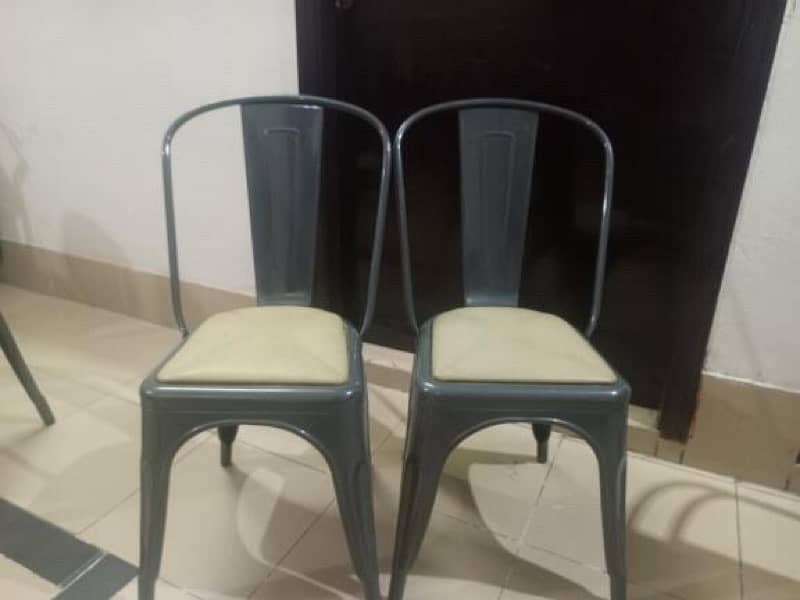 imported chairs 5  korea 1