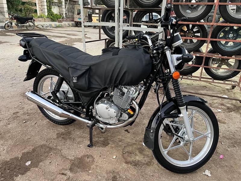 suzuki gs 150 2