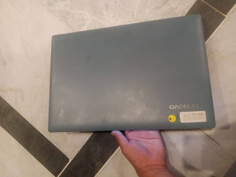 Lenovo IdeaPad 7th Gen core 2 quad 4