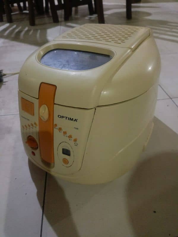 electric deep fryer 1