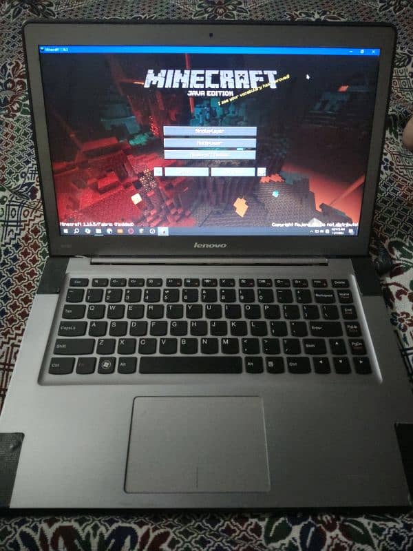 Lenovo U400 laptop (i5 2nd Gen) Gaming GPU 14