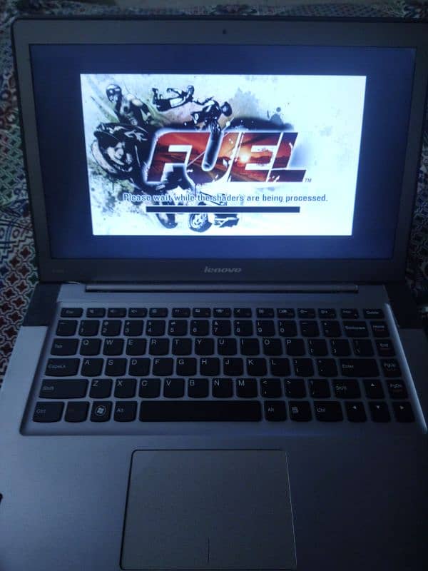 Lenovo U400 laptop (i5 2nd Gen) Gaming GPU 16