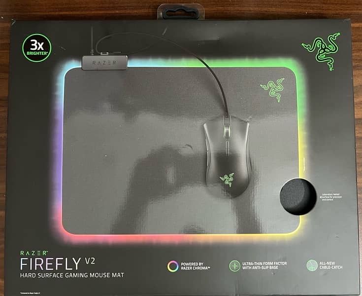 Razer Firefly V2 RGB Gaming Mouse Pad 0