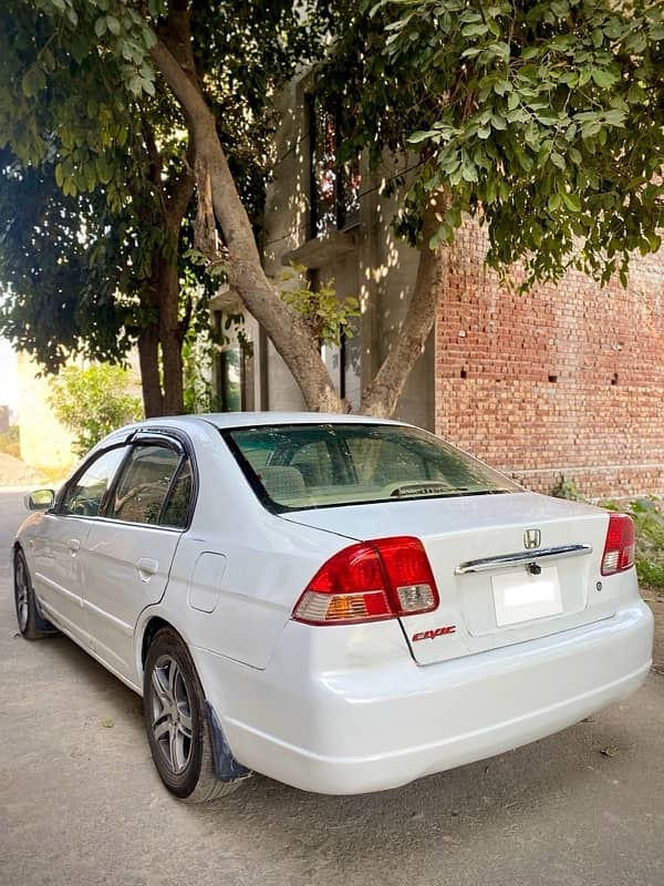 Honda Civic EXi 2004 3