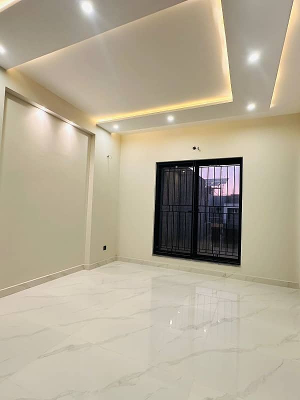 5 Marla Luxury Modern House Available For Sale In Paragon City Lahore 7