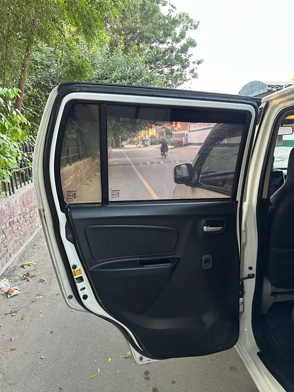 Suzuki Wagon R 2019 11