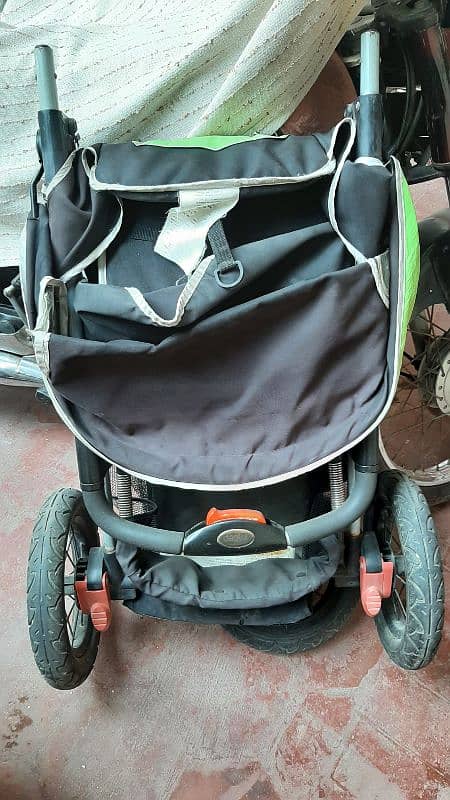 three wheeled Canadian baby pram 2