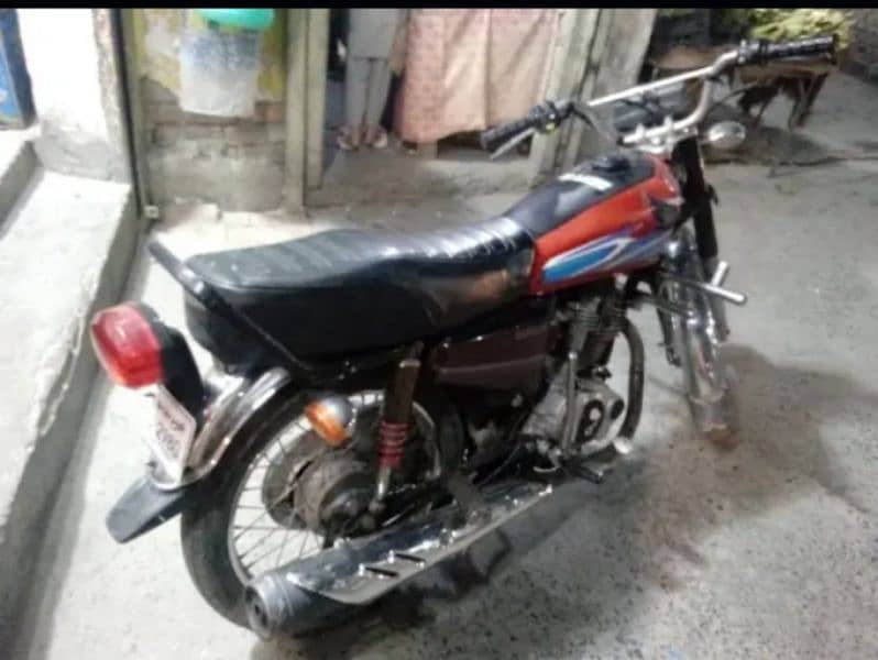 super star 125 bike ha abbottabad ka nbr laga Huwa ha 21 model ha 4