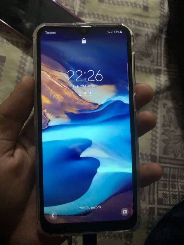 Samsung A20 1