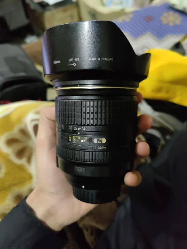 Nikon 24-120 F4 lens 0