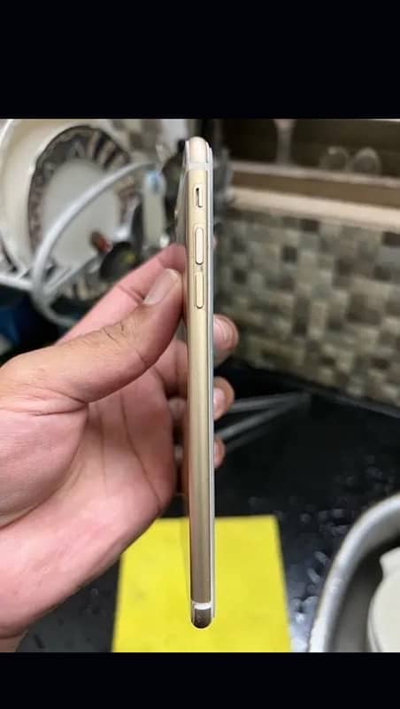 IPhone 6 Plus Like Brand New Condition 3