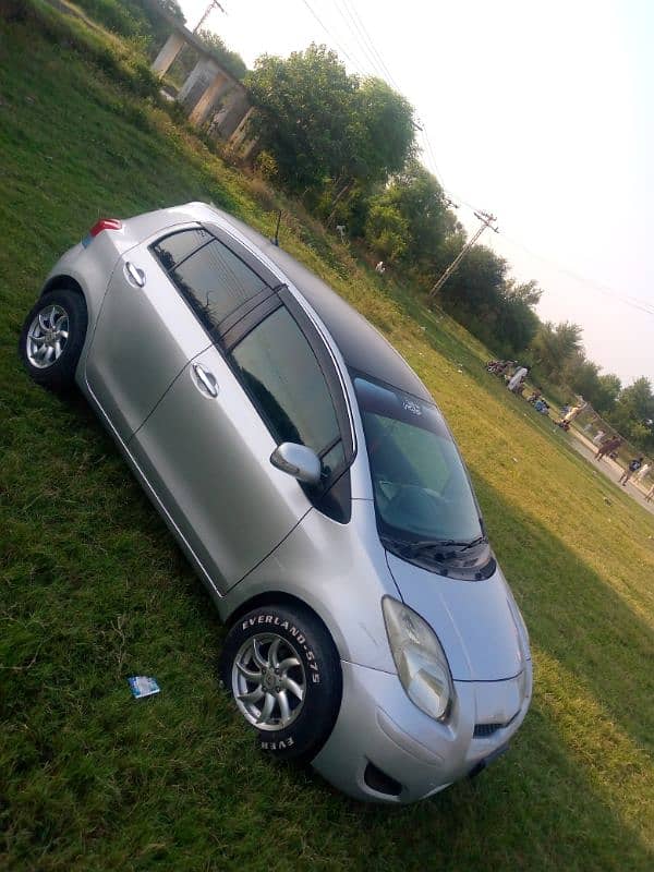 Toyota Vitz 2012 2