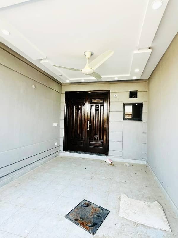 5 Marla Luxury Modern House Available For Sale In Paragon City Lahore 3