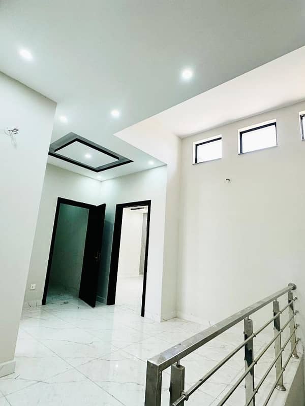 5 Marla Luxury Modern House Available For Sale In Paragon City Lahore 9