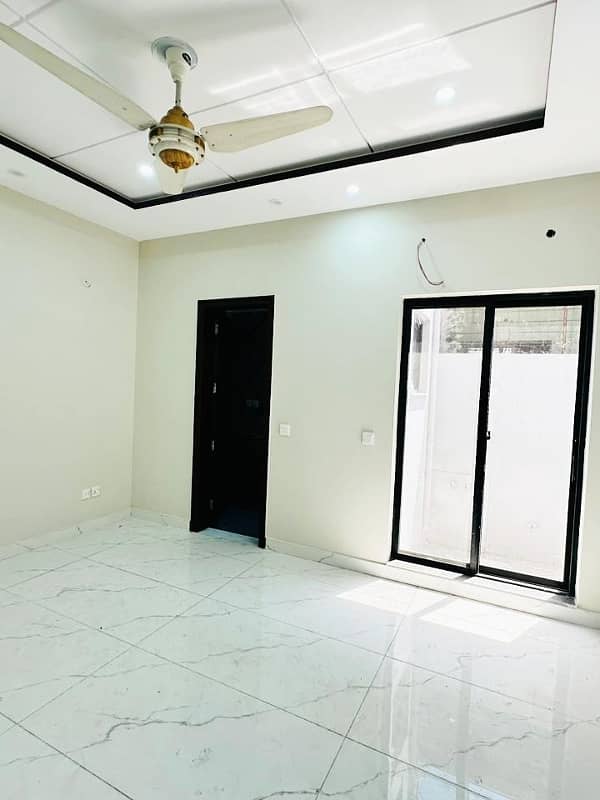 5 Marla Luxury Modern House Available For Sale In Paragon City Lahore 11