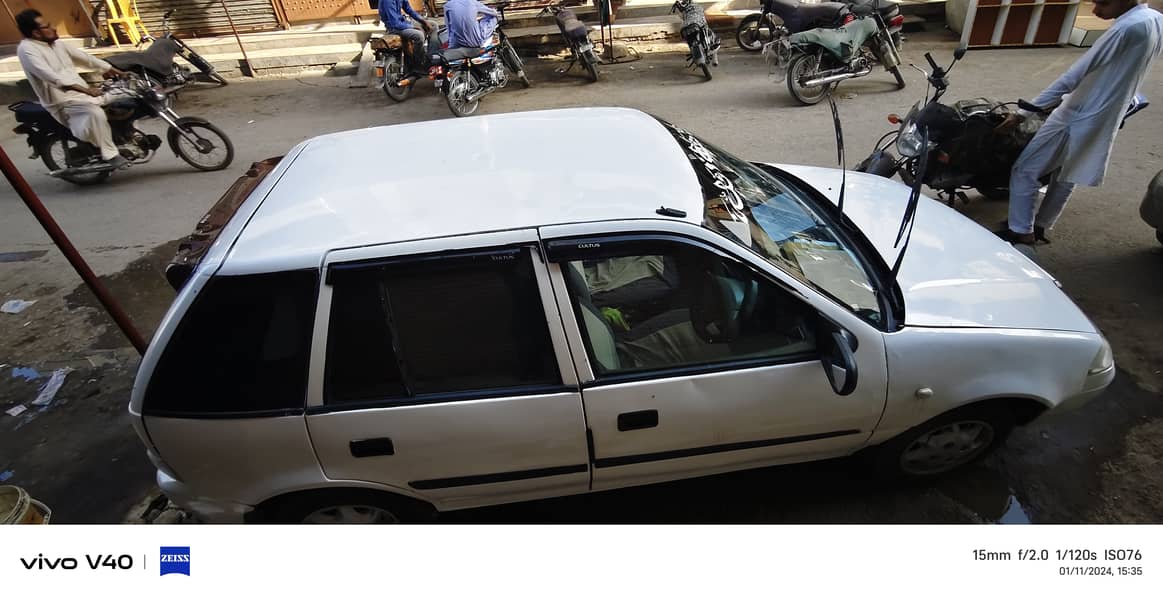 Suzuki Cultus VXR 2012 1