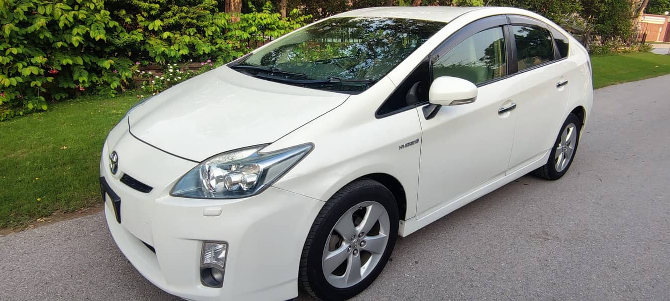 Toyota Prius 2010 4