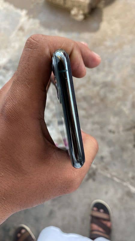 iphone 11 pro max non pta 2