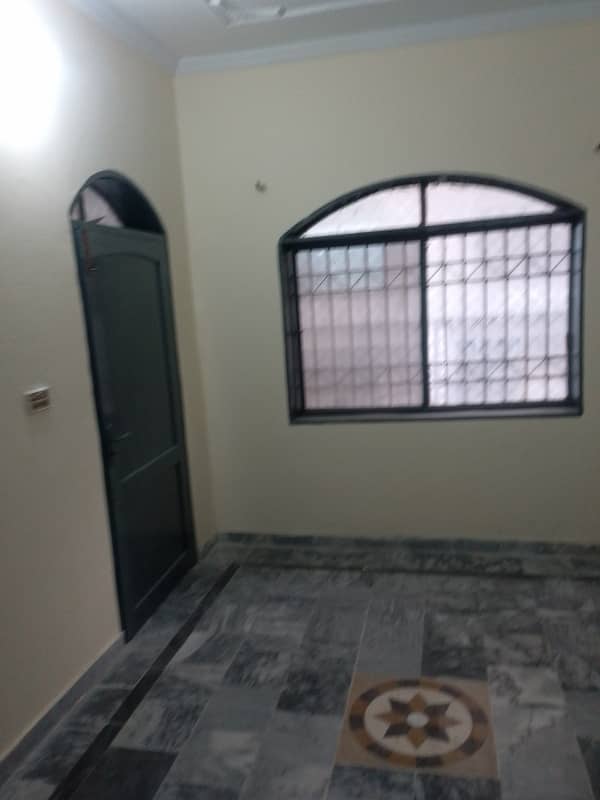 5 Marlla Dubble story House for rent phase 5 Bajli Pani gas 2