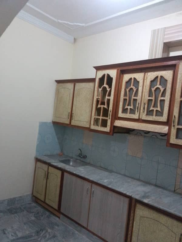 5 Marlla Dubble story House for rent phase 5 Bajli Pani gas 26