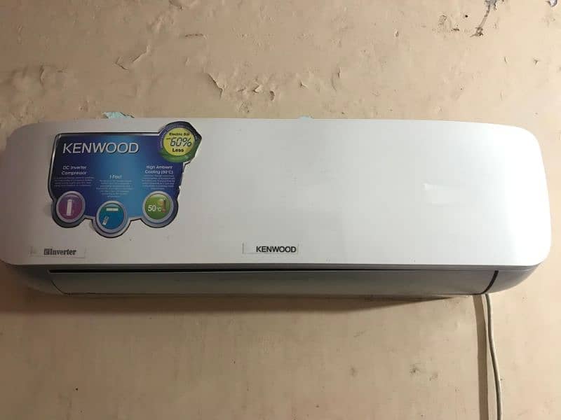 1.5 ton Ac dc inverter Jeniun Condition mukaml saman k sath 0