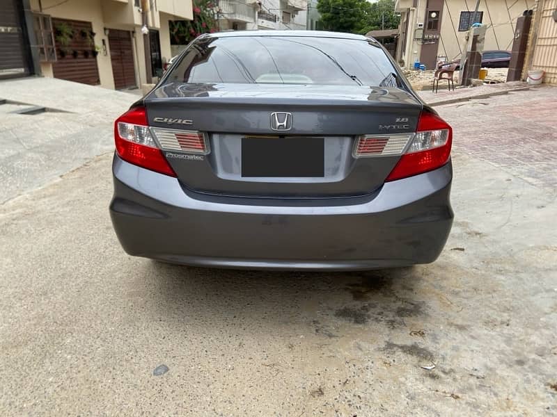 Honda Civic Prosmatec 2015 1