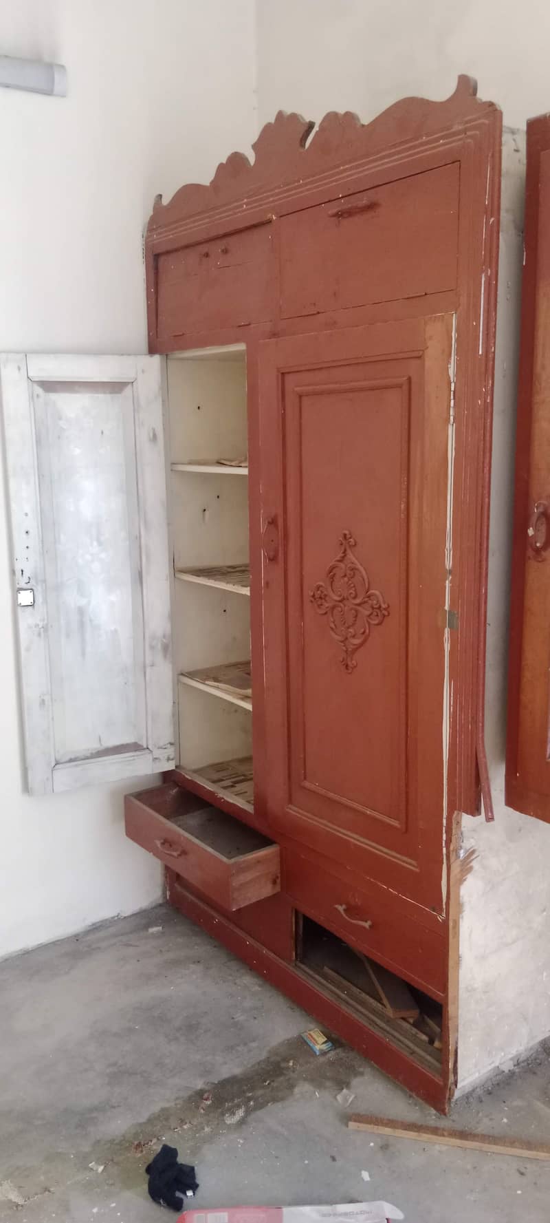 Diaar Wooden doors + Almaris + Khirkian + Showcase 14