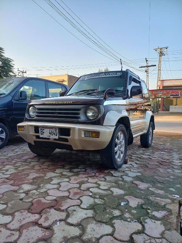 Mitsubishi Pajero Mini 1996 10