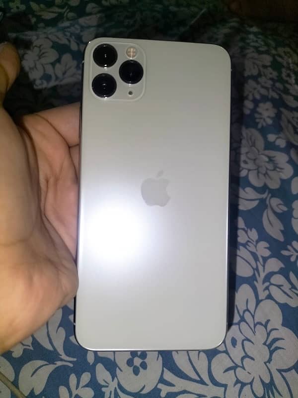 IPhone 11 Pro Max 512GB Non PTA Factory Unlock 0