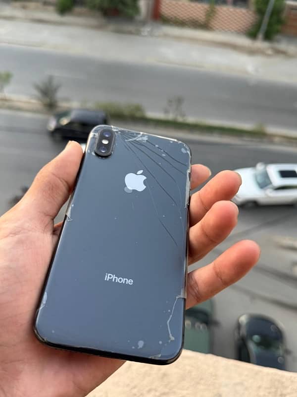 iphone xs 2