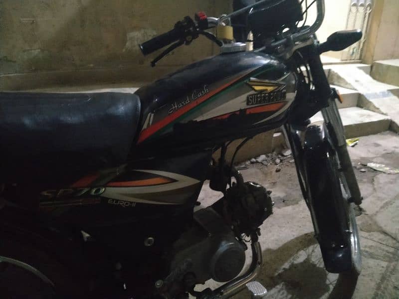 super power seventy . condition new . model 2016 3