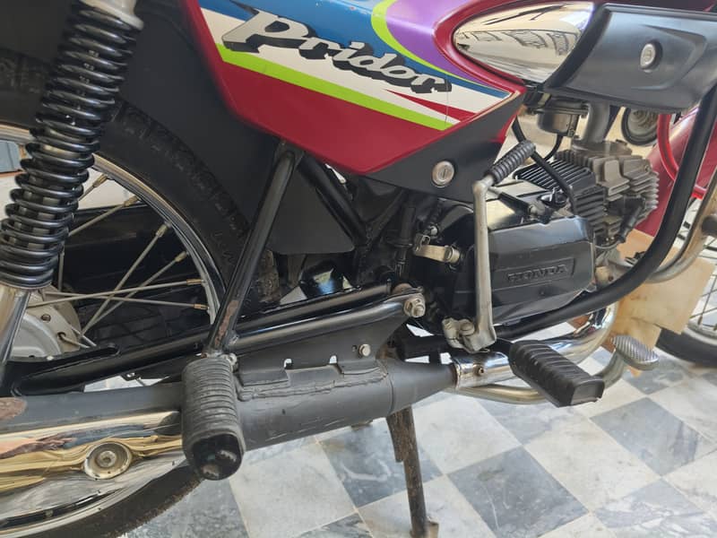 Honda Pridor Red 2019 model in excellent condition 13