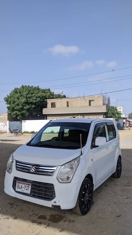 Suzuki Wagon R 2014 1