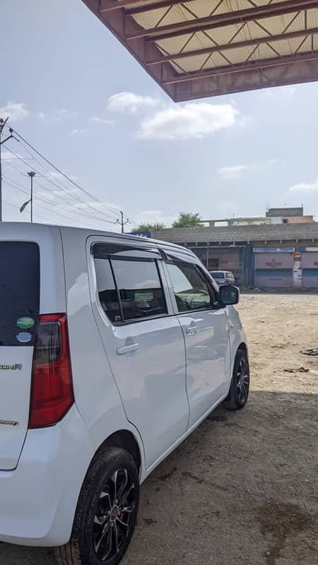 Suzuki Wagon R 2014 6