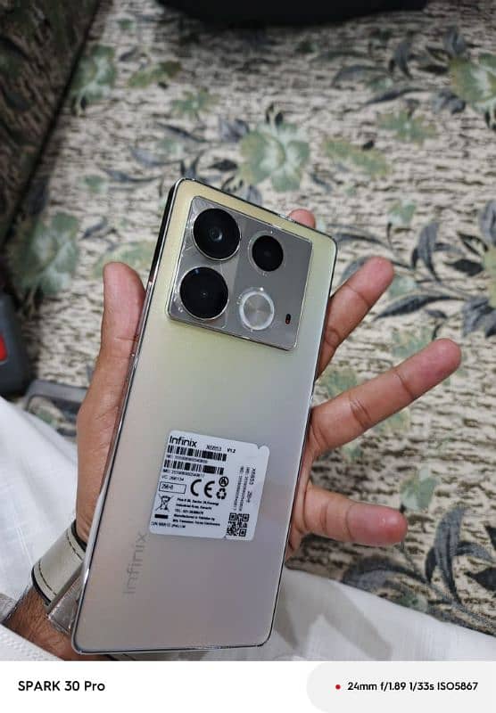 Infinix Note 40 urgent sale 6