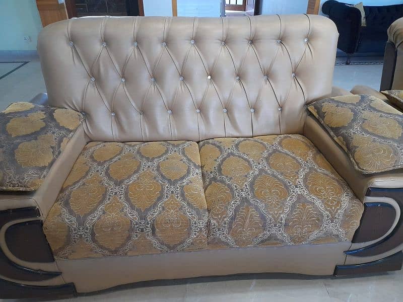 6 Seater sofa set Home used 3