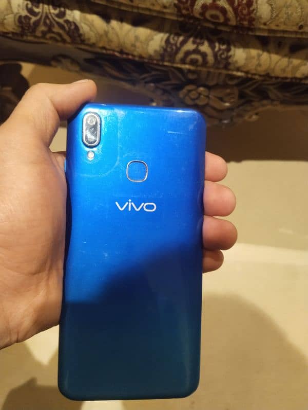 Vivo 1811 1