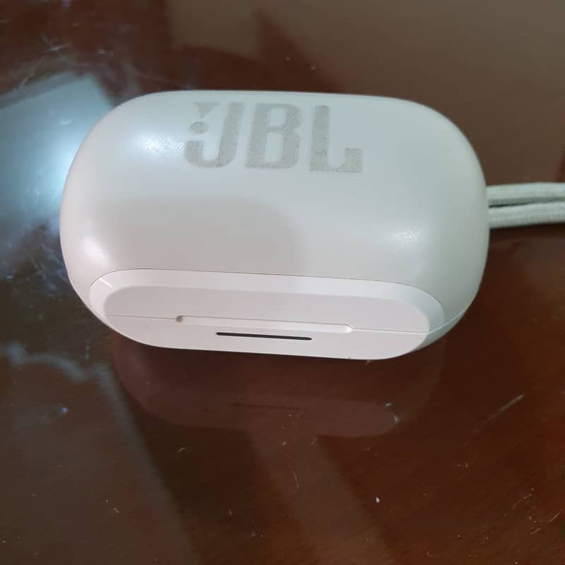 JBL earbuds 2