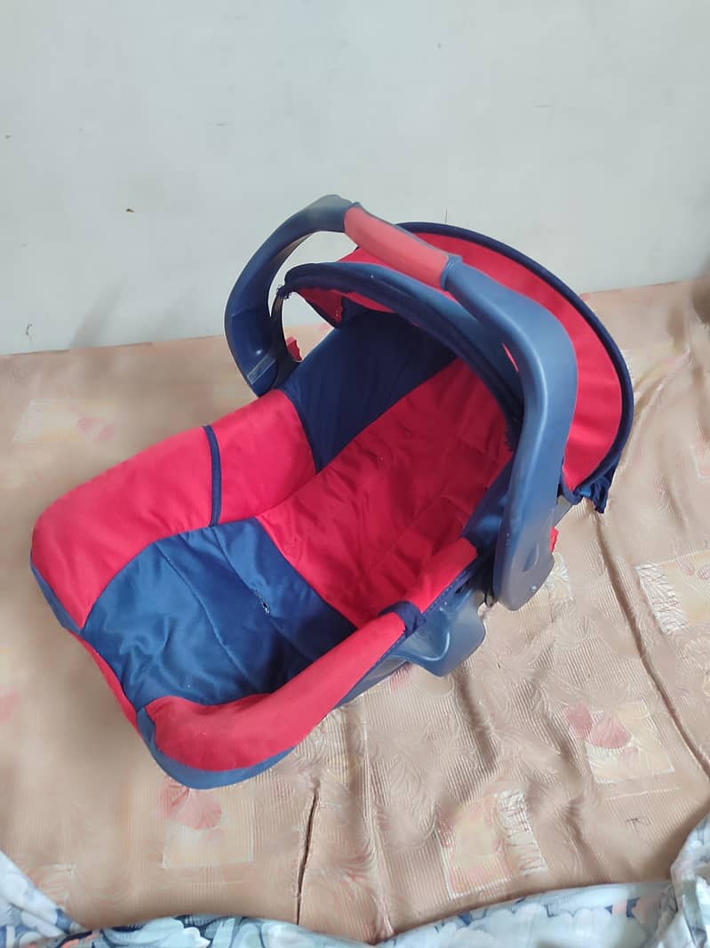 Carry Cot And High Chair 5