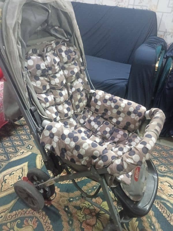 kids Pram (2 seater) 2