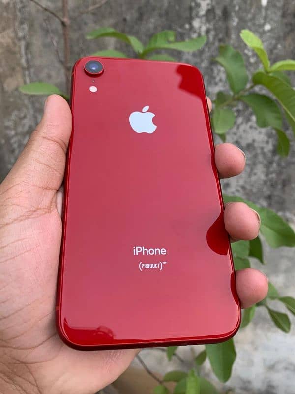 IPHONE XR 64GB 0