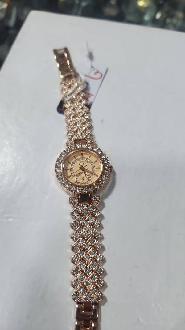 Ladies Fashion Bracelet Watch 2