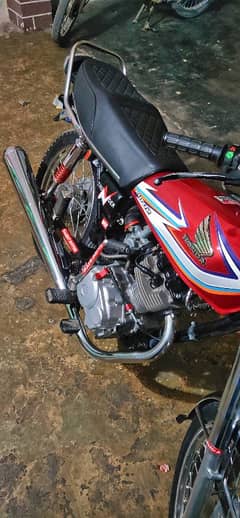 Honda 125 16 model