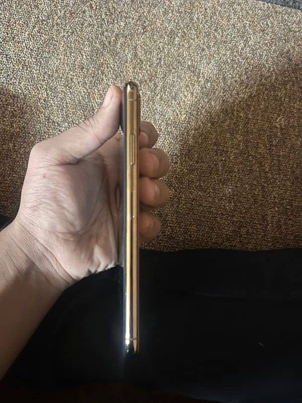 iphone xsmax gold pta 256 gb 2